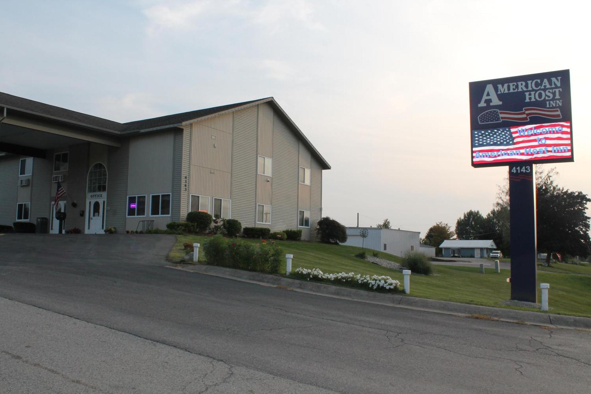 Hart American Host Inn מראה חיצוני תמונה